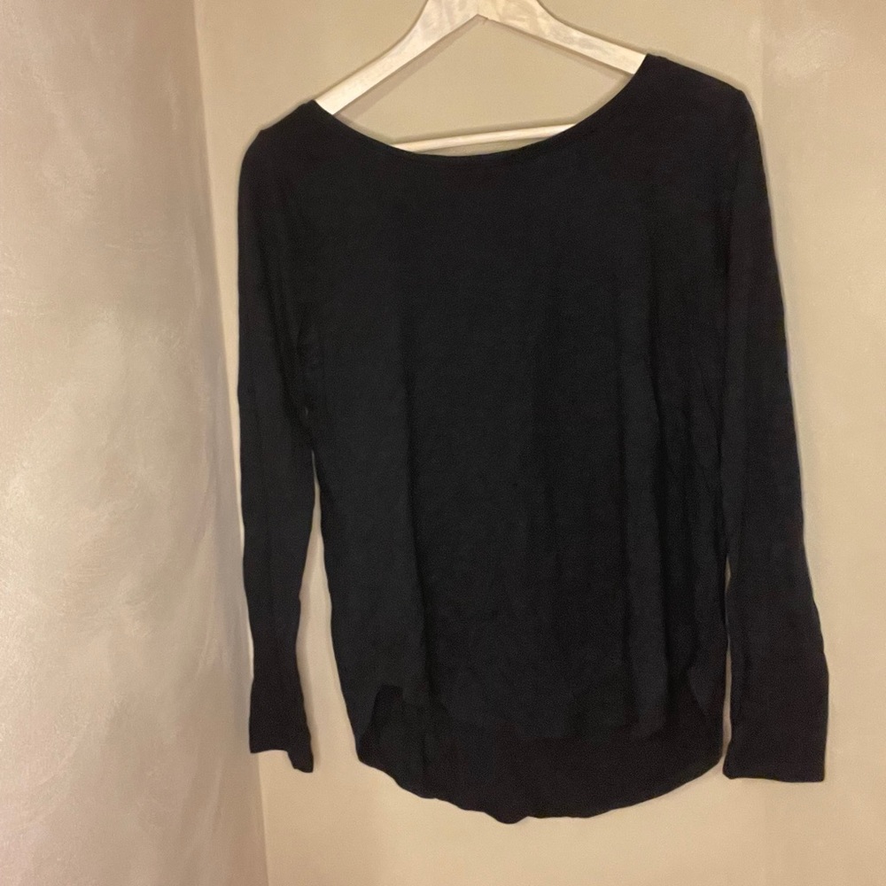 HOLLISTER black long sleeve shirt